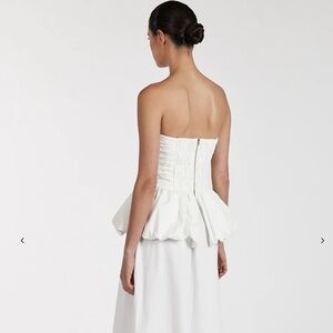 DISSH White Strapless Peplum Top